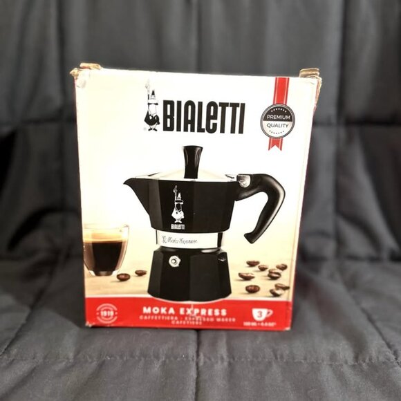 Bialetti Moka Express 3-Cup Stovetop Espresso Maker – NWT - Picture 4 of 7